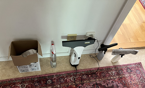 Fönsterputsmaskin med tillbehör