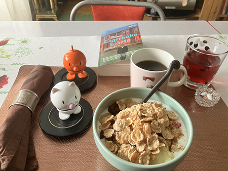 Onsdagsfrukost med Hopptisarna fil Tigerkakshjärta Onsdagsfrukost med Hopptisarna fil Tigerkakshjärta