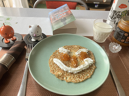 Matkonst pannkaksansikte med Hopptisarna och Tigerkakshjärta