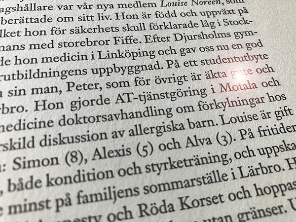 Louise i boken Kärleksroman gjorde AT i Motala