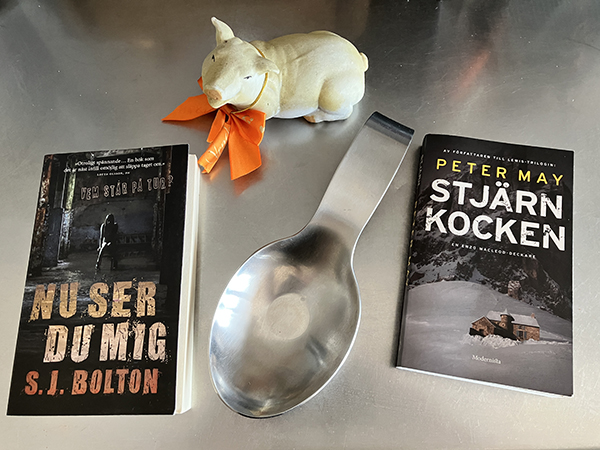 Böckerna Nu ser du mig och Mästerkocken