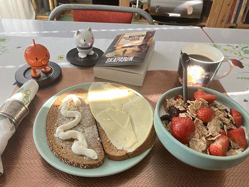 Frukostmackor fil Hopptisarna boken Skaparen