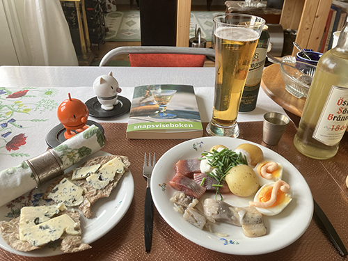 Sill och potatis Lilla snapsviseboken Hopptisarna öl o Östgöta sädes