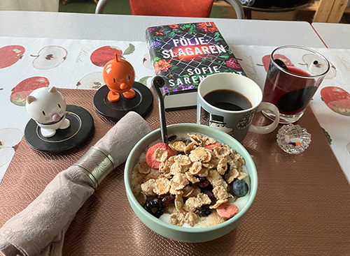 Måndagsfrukost med Hopptisarna och Följeslagaren