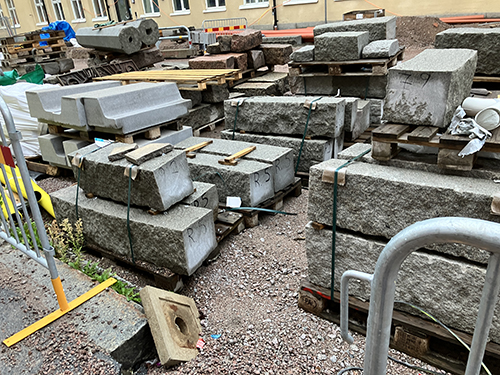 Stenar på Väderkvarnsgatan