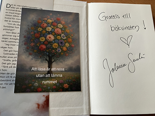 Grattishälsning från Johanna Sernelin i vinstboken Murarna mellan oss
