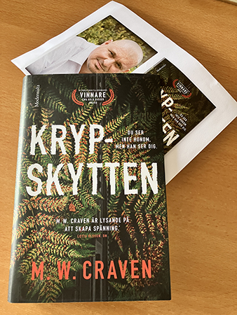 MW Cravens bok Krypskyttan från Modernista för recension