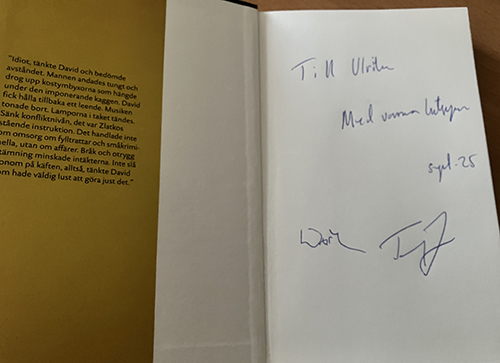 Hälsning från författarna i recensionsexemplaret av Klanen