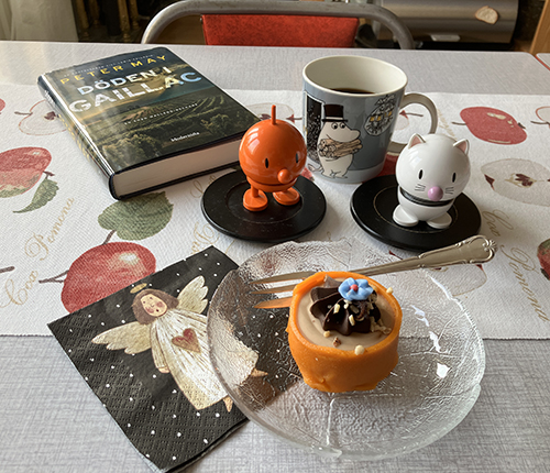 Lördagsfika med Döden i Gaillac och Hopptisarna