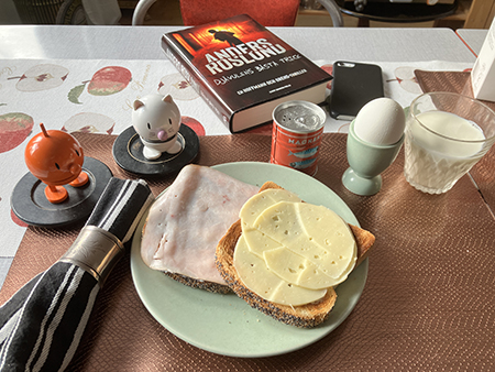 Smörgås och ägg Hopptisarna o Djävulens bästa trick hemmalunch