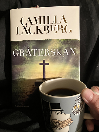 Gråterskan och kaffe på sängen