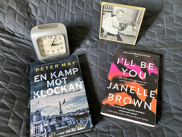 Böckerna En kamp mot klockan och I'll be you
