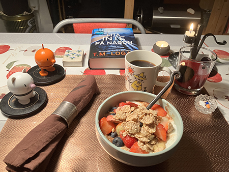 Måndagsfrukost med Hopptisarna o Lita inte på någon