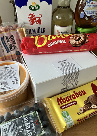 Kycklingkorv fil julsprit honung bostongurka fisksoppa smörgåstårta blåbär choklad Ballerina