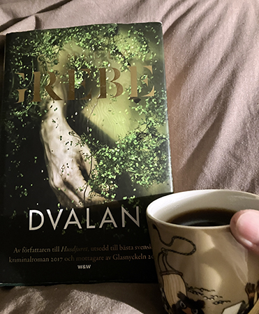 Boken Dvalan o kaffe på sängen