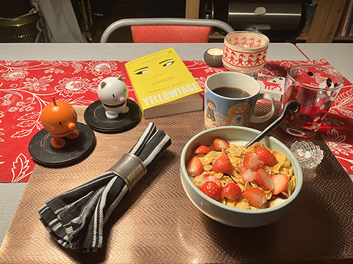 Tisdagsfrukost i december med Yellowface