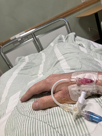 I sjukhussängen med infart