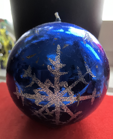 Blått ljus med snöflinga