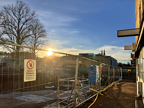 Sol vid tunnelbygget St Olofsgatan annandagen