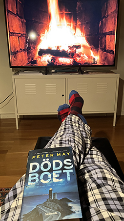 Brasa på TVn o boken Dödsboet i knäet