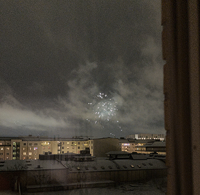 Nyårsraketer klockan 22 nyårsafton 2025