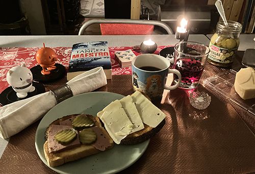 Rostade mackor Hopptisarna o Maestro levande ljus