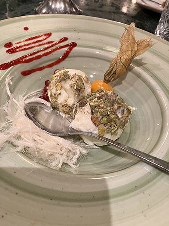 Glassdessert med citrushår