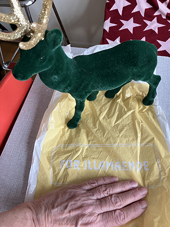 Gröna renen och påse med texten FÖR ILLAMÅENDE