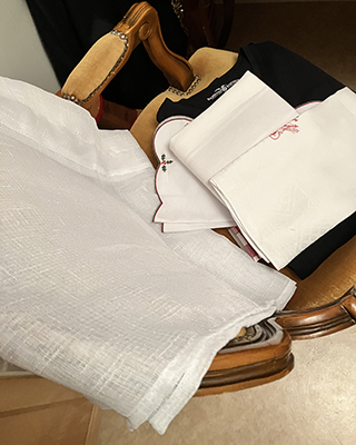 Strykning gardinkappa fukar servetter o tischor