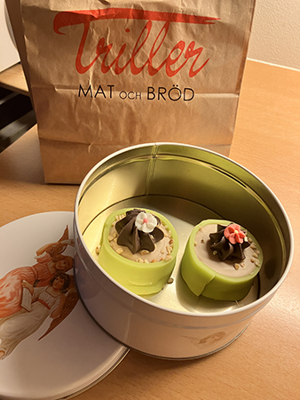 Trillerpåse o två gröna Noisette i änglaburken