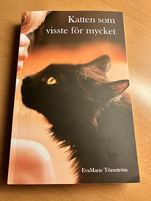 Boken Katten som visste för mycket av EvaMarie Törnström för recension