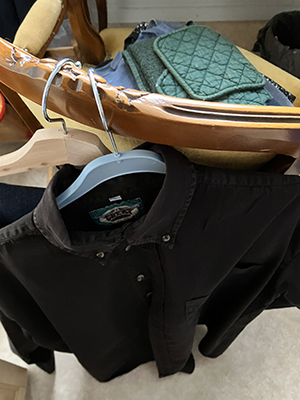 Strykning skjorta jeans grytlapapar handduk tshirts