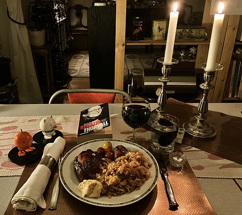 Tandoorikyckling med ris Hopptisarna Kerstin Thorvallbiografin rödvin levande ljus