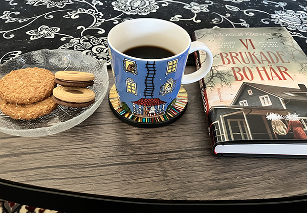 Eftermiddagsfika med kakor o Vi brukade bo här