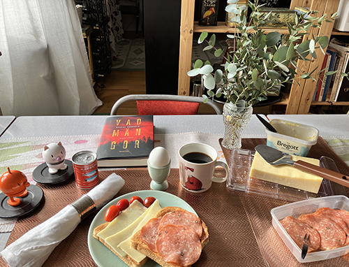 Hemmalunch med Hopptisarna Vad män gör o rostat bröd ägg o kaffe