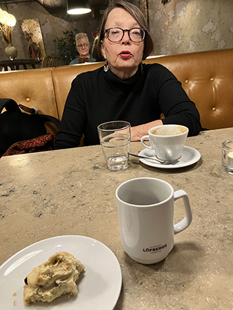 Russintoppfika med Carina Burman fotografen i spegeln