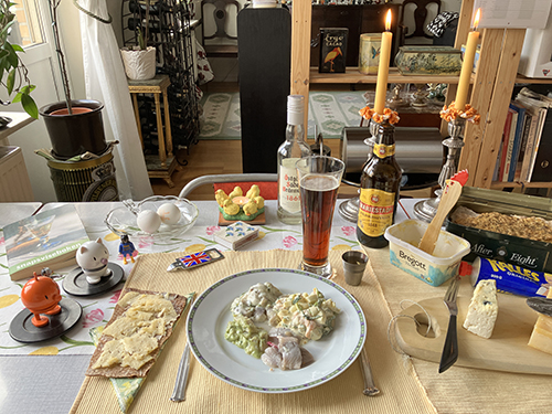 Annandagsmiddag sill knäcke öl sprit ägg ost Alséns röra Annandagsmiddag sill knäcke öl sprit ägg ost Alséns röra