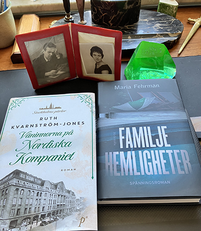 Böckerna Väninnorna på Nordiska Kompaniet och Familjehemligheter