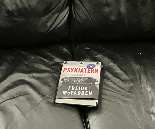 I skinnsoffan boken Psykiatern