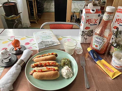 Kycklingkorv med bröd Hopptisarna o Väninnorna på NK