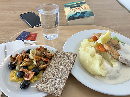 Lax potatismos och tillbehör knäcke Havets kyrkogård Feiroz