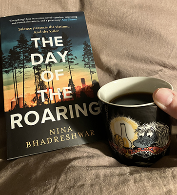 The day of the roaring o kaffe på sängen ur Förfadernmugg