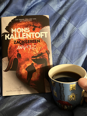 Angelz o kaffe på sängen ur Muminhusmugg