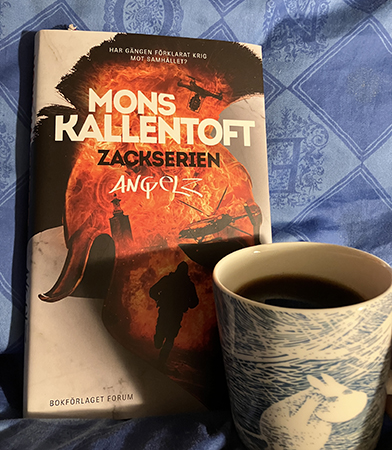 Angelz och kaffe på sängen