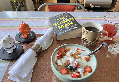 Fredagsfrukostfil med bär Hopptisarna o The Sugar man