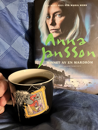 Kaffe på sängen ur Förfadernmuggen o Minnet av en mardröm