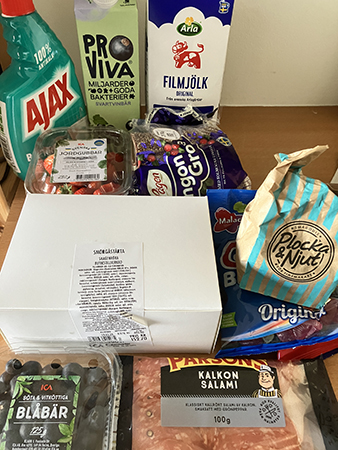 Städsprej Pro Viva fil bär bröd godis smörgåstårtbit i kartong kalkonsalami