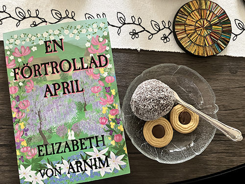 En förtrollad april knasboll ballerina till kvällskaffet En förtrollad april knasboll ballerina till kvällskaffet