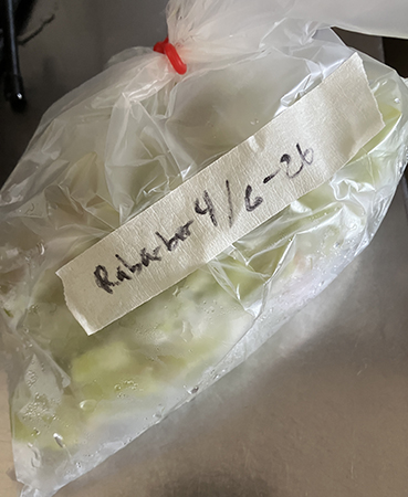 En påse rabarber från frysen
