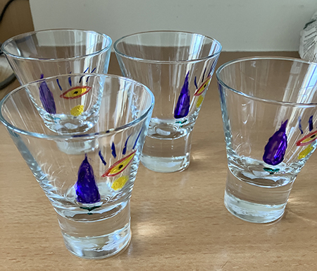 Fyra målade glas